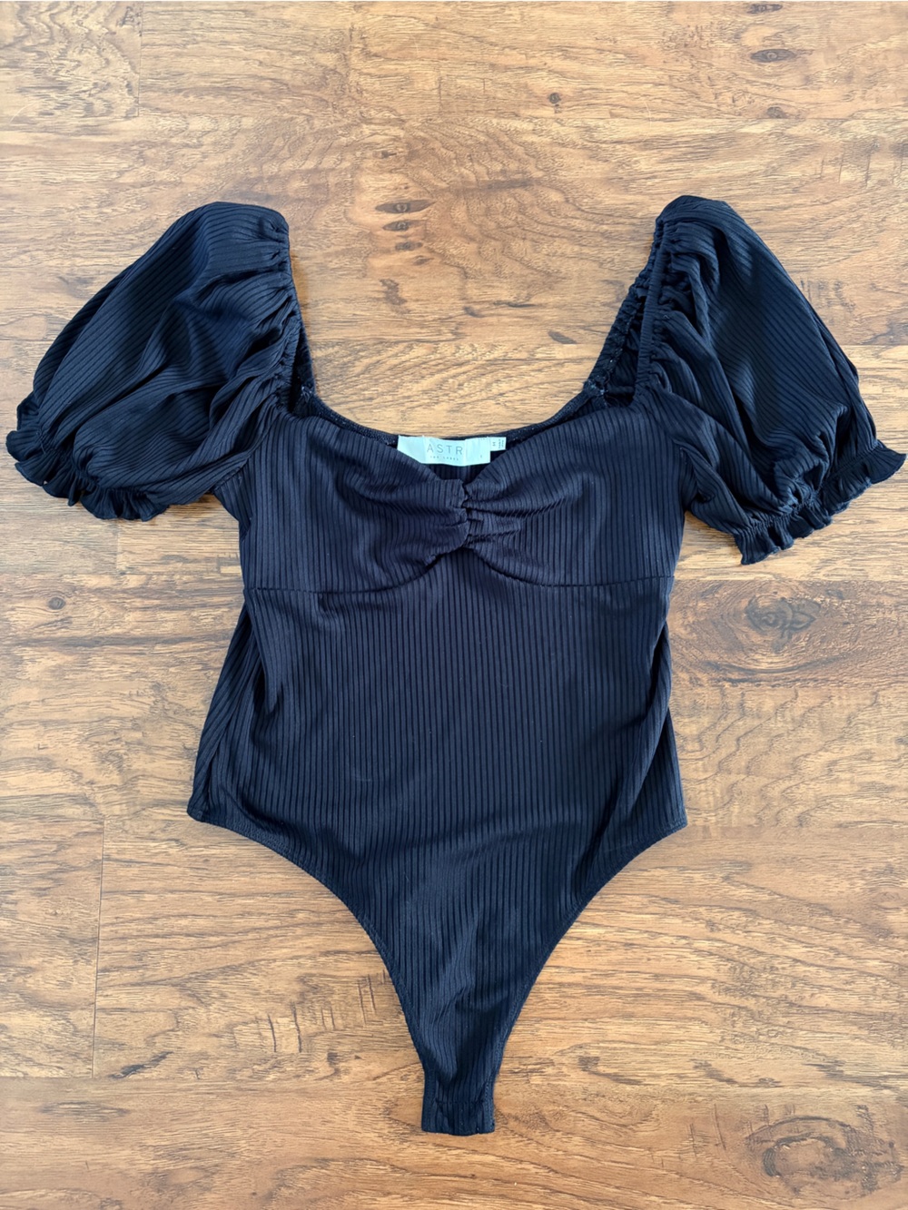 ASTR the label puff sleeve black body suit top size M